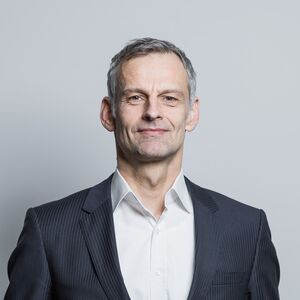 Dr. André H. R. Domin